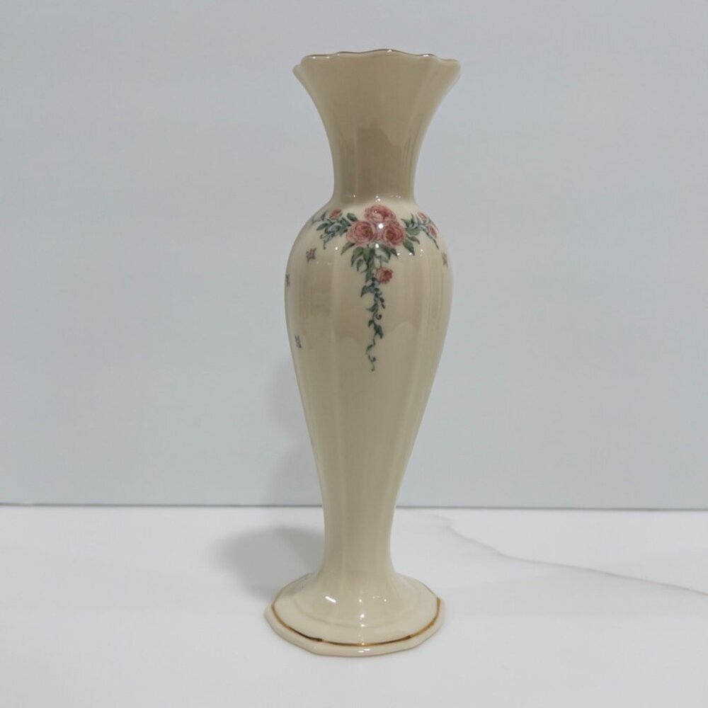VTG Lenox Petite Pink Rose Bud Vase Porcelain Floral Cottagecore Cream Gold Trim